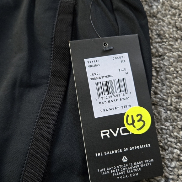 RVCA Yogger Stretch Men's Shorts NEW size medium - Picture 3 of 7